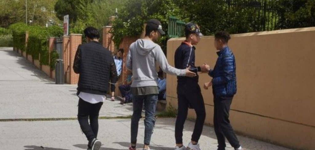 إسبانيا.-توقيف-آباء-مغاربة-بتهمة-التخلي-عن-أبنائهم-بغاية-الحصول-على-إعانات-وإقامة