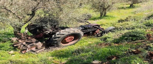 انقلاب-“تراكتور”-أثناء-الحرث-يودي-بحياة-سائقه-بالدريوش