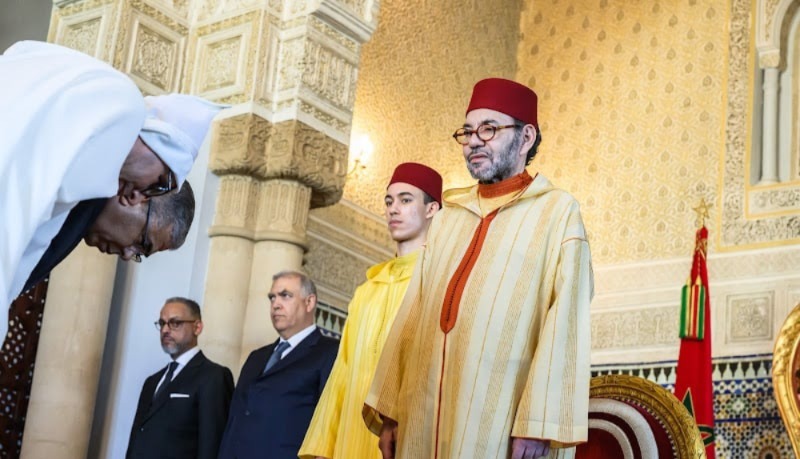 ضمنهم-والي-جهة-الشرق-وعامل-الحسيمة.-الملك-يستقبل-ولاة-وعمالا-جدد-بالقصر-الملكي