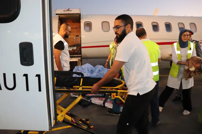 تسخير-طائرة-طبية-لنقل-سيدة-حامل-في-وضعية-حرجة-من-العيون-إلى-أكادير