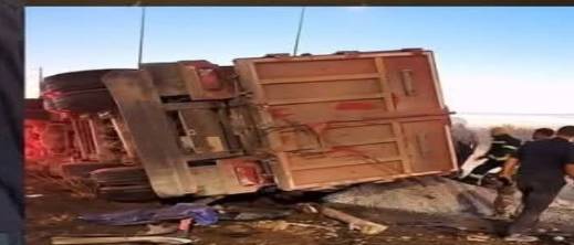 انقلاب-شاحنة-فوق-سيارة-محامي-شهير-والضحية-يفارق-الحياة