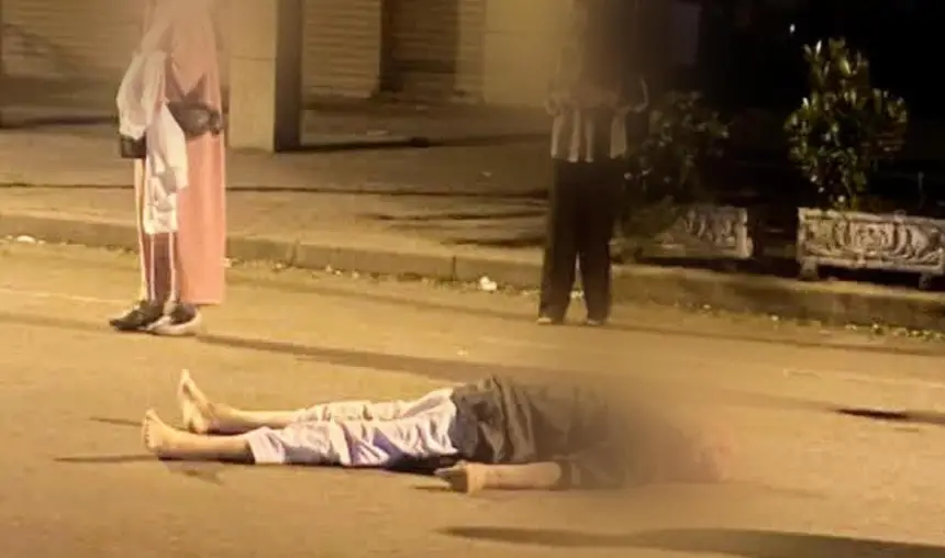 طنجة.-مصرع-مسن-دهسته-سيارة-نقل-العمال-أثناء-توجهه-لصلاة-الفجر