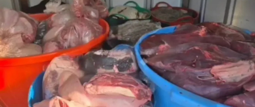 حجز-حوالي-طن-من-اللحوم-الفاسدة-كانت-في-طريقها-إلى-الأسواق
