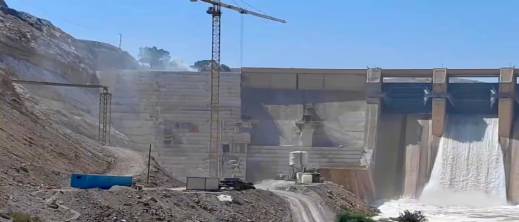 وفاة-شاب-من-زايو-متأثرا-بإصاباته-بعد-سقوط-سبيكة-حديدية-عليه-في-ورش-تعلية-سد-محمد-الخامس