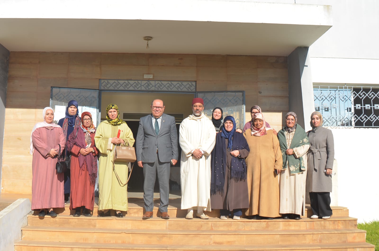 العرائش-تستضيف-قراءة-في-كتاب-“إمارة-المؤمنين”-للدكتور-عبد-الله-بوصوف-وسط-نقاش-فكري-واسع