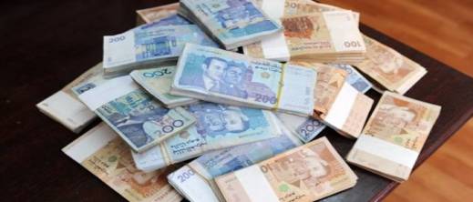 محكمة-تلزم-زبونة-بأداء-قرض-بنحو-600-مليون-لم-تتسلمه.-والمختلسة-وراء-القضبان