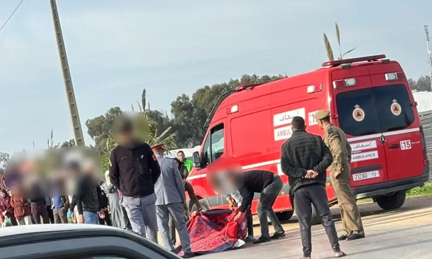 حادثة-مأساوية-بالعوامرة.-حافلة-تنهي-حياة-سائق-دراجة-نارية