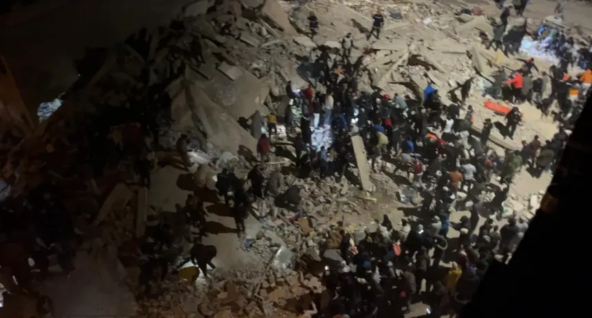 فاس-على-وقع-فاجعة.-انهيار-بنايتين-سكنيتين-بحي-المستقبل-وسقوط-ضحايا