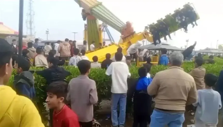 بالفيديو.-انهيار-لعبة-في-رحلة-مدرسية-يخلّف-إصابات-في-مدينة-ملاهٍ-بالعراق