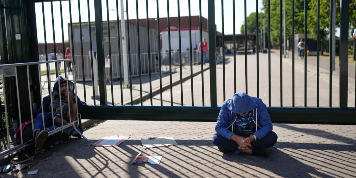 هولندا-تجرم-الإقامة-غير-النظامية-وتستثني-المساعدات-الإنسانية