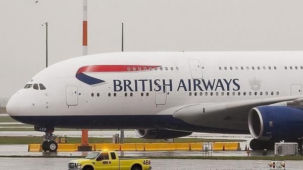 شاب-يخترق-مطار-هيثرو-ويصعد-إلى-طائرة-دون-جواز.-حادث-أمني-يهز-بريطانيا