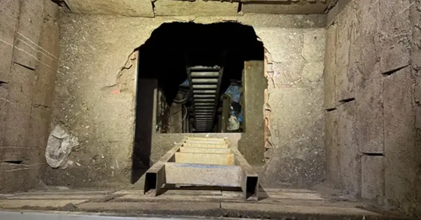 إسبانيا-تُفرج-مؤقتًا-عن-عضو-بلدية-سبتة-في-قضية-نفق-المخدرات-مع-المغرب