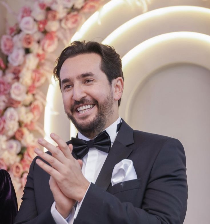 زواج-مبارك-للزميل-محمد-الزيزاوي-وحرمه-المصون-السيدة-هاجر-مكنيف