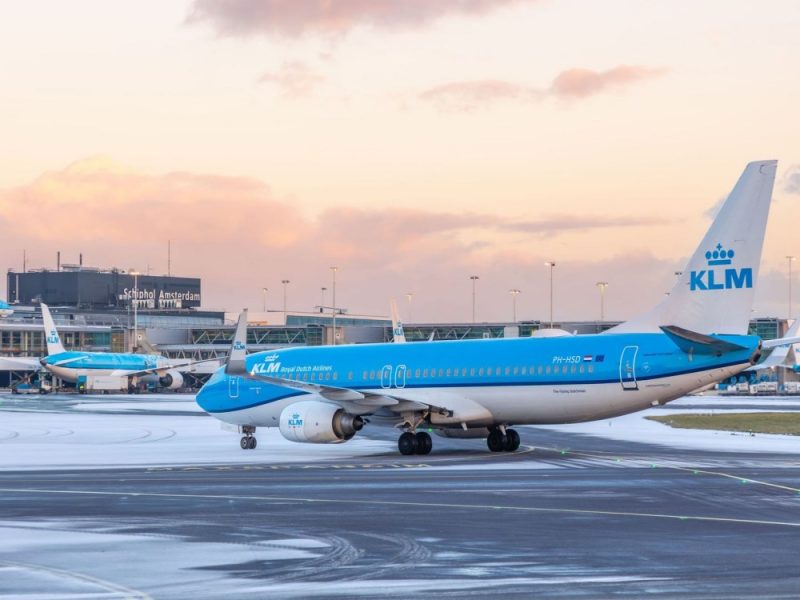 بسبب-التقلبات-الجوية.-اضطرابات-واسعة-في-النقل-الجوي-والسككي-بوسط-أوروبا