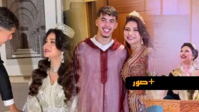 الدولي-ياسر-الزبيري-يعقد-قرانه-على-فرح-الخليفي-المنحدرة-من-مدينة-الحسيمة