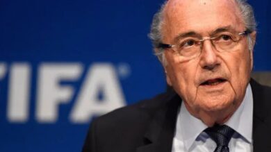 رئيس-الفيفا-السابق-بلاتر-يطالب-بمقاطعة-كأس-العالم-2026
