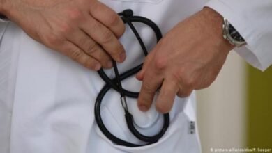 الدار-البيضاء.-توقيف-طبيب-للاشتباه-في-تقديم-وصفات-طبية-وهمية-لترويج-المخدرات