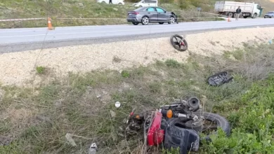 بسبب-التهور-…لحظة-وقوع-حادث-بين-سيارة-ودراجة-في-تركيا.