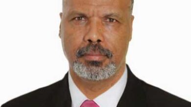 خوارزميات-تكتبنا-واليوم-العالمي-للشعر-يحلم-بالبقاء