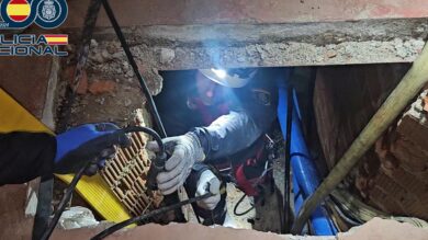 الشرطة-الإسبانية-تصف-الموقوف-في-أنفاق-سبتة-والمغرب-بـ”مهندس-الأنفاق”-وتكشف-أنه-مغربي-الجنسية