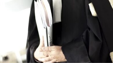 ابتدائية-الحسيمة-تدين-محامياً-“مزوراً”-بالحبس-والغرامة