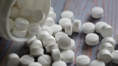 ابتدائية-الحسيمة-تضرب-بيد-من-حديد-في-قضايا-الاتجار-بالمخدرات