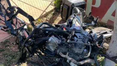 حادث-سير-خطير-بقرية-أركمان-يُصيب-شابين-بجروح-وكسور