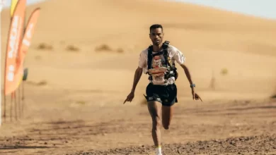 ماراطون-الرمال:-محمد-المرابطي-يوسع-الفارق-قبل-مرحلة-الختام