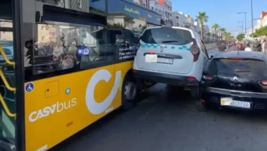 “السرعة-المفرطة”-تتسبب-في-حادثة-سير-غريبة-بالدار-البيضاء