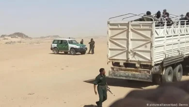 جريمة-إنسانية.-الجزائر-تقود-حشوداً-من-المهاجرين-الأفارقة-نحو-الحدود-مع-المغرب