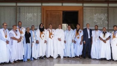 العيون.-ولد-الرشيد-يستقبل-عدداً-من-شيوخ-وأعيان-قبائل-الجنوب